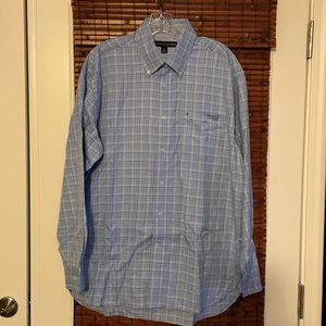 Tommy Hilfiger LS Men’s Dress Shirt Size Medium